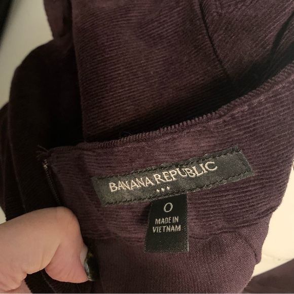 Banana Republic Rich Burgundy Mini Skirt - Picture 4 of 4